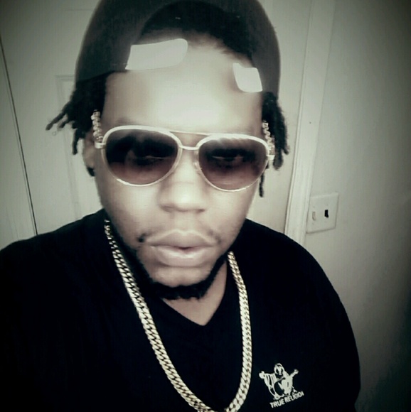 Meet your Posher, Keithie - Picture 1 of 1